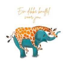 Liefdes- of zomaar-kaart met giraffe die olifant knuffelt