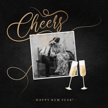 Nieuwjaarskaart champagne met foto en gouden linten
