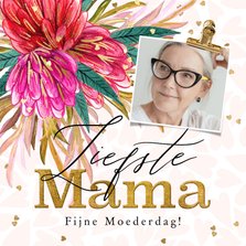 Trendy moederdagkaart 'Liefste Mama' bloemen hartjes goud