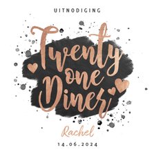 Uitnodiging 21 diner met zwarte verf en gouden typografie