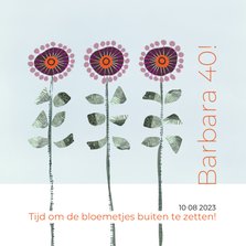 Uitnodiging 40 eenvoudig, met illustratie bloemen