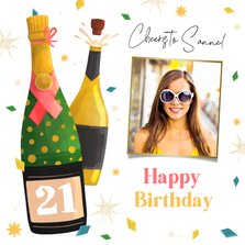 Verjaardagskaart champagnefles confetti sterren cheers foto