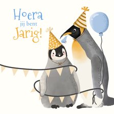 Verjaardagskaart pinguïns met slingers