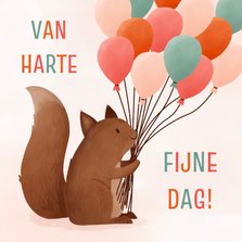 Verjaardagskaartje eekhoorn met feestelijke ballonnen