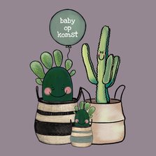 Vrolijke felicitatiekaart zwangerschap met cactussen en baby