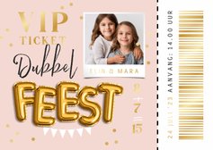 Kinderfeestje ticket samen jarig foto goud confetti