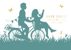 Save the Date kaart met silhouet van koppel op een fiets