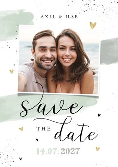 Save the date trouwkaart groen verf hartjes foto