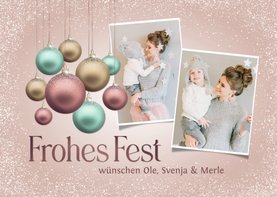 Duitse foto-kerstkaart met delicate kerstballen