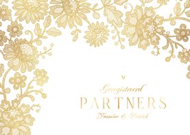 Geregistreerd partnerschap vintage kant goud bloemen hartjes