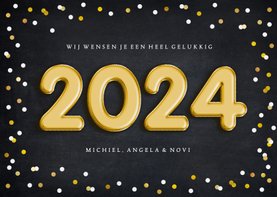 Hippe nieuwjaarskaart met confetti en folieballon 2024