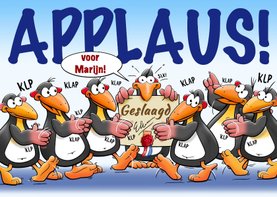 Leuke geslaagd kaart met pinguïns en applaus