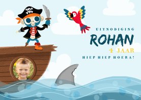 Uitnodiging kinderfeestje met piraten aap, papegaai en haai