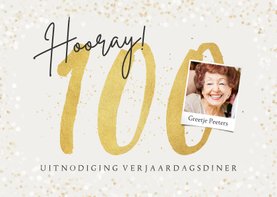 Uitnodiging verjaardag diner 100 jaar goud foto confetti