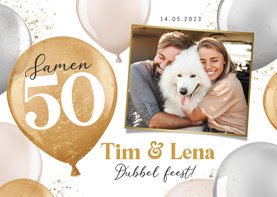 Uitnodiging verjaardag samen 50 ballonnen goud foto