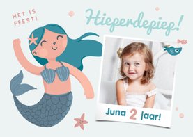 Verjaardagkaart meisje zeemeermin vissen ster oceaan foto