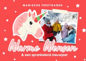 Vrolijke kerstkaart met emoji eenhoorn en foto