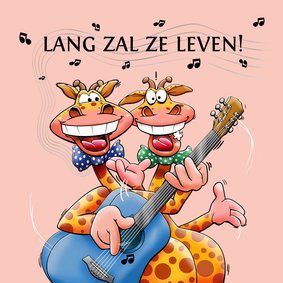 Een felicitatiekaart twee giraffen met een gitaar