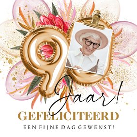 Feestelijke verjaardagskaart 90 jaar botanisch ballon goud