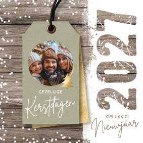 Foto kerstkaart vrolijke label op hout