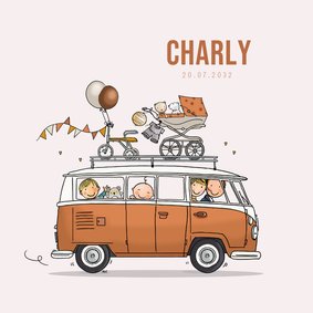 Geboortekaart VW bus oranje met broer en baby 