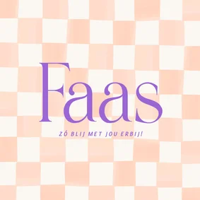 Hip geblokt geboortekaartje in oranje en paars