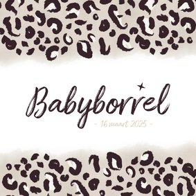 Hippe babyborrel uitnodiging met taupe panterprint en datum