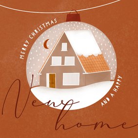 Hippe kerstkaart kerstbal met huisje en sneeuw new home