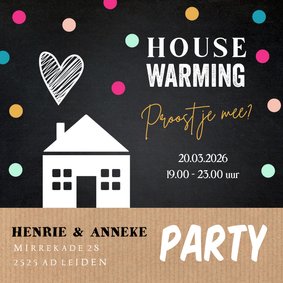 Housewarming uitnodiging huisje stippen krijtbord kraftlook