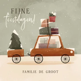 Kerstkaart fijne feestdagen auto met dozen en kerstboom