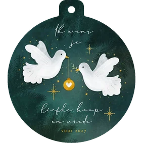 Kerstkaart in kerstbal vorm met witte duifjes