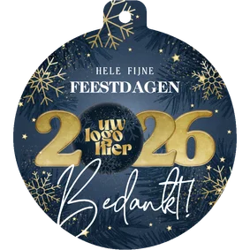 Kerstkaart kerstbalvorm jaartal sneeuwvlokken en logo