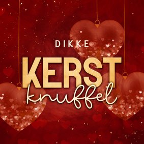 Kerstkaart kerstknuffel met hartjes kerstballen rood