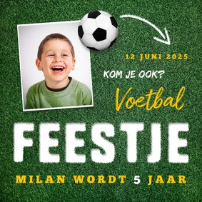 Kinderfeestje uitnodiging voetbal hip foto