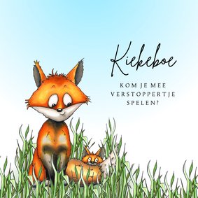 Kinderkaart vos speelt verstoppertje