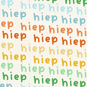 Leuke verjaardagskaart hiep hiep hiep hiep in veel kleuren