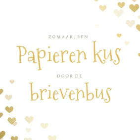 Liefdeskaart papieren kus door de brievenbus met hartjes