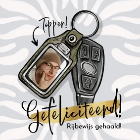 Moderne geslaagdkaart rijbewijs gehaald illustratie sleutel