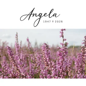 Moderne rouwkaart met natuurfoto van bloeiende heide