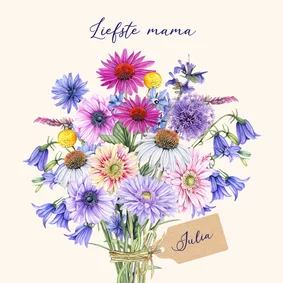 Moederdag kaart met boeket bloemen en kaartje
