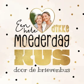 Moederdagkaart goud confetti moederdagkus foto hartje