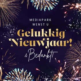 Nieuwjaarskaart gelukkig nieuwjaar vuurwerk goud