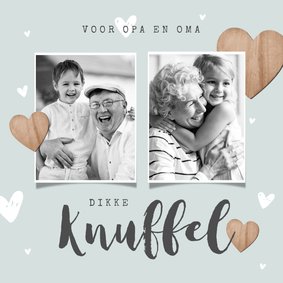 Opa en oma kaartje dikke knuffel houten hartjes en foto's