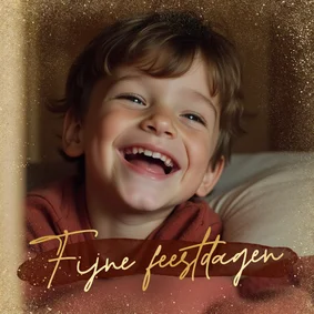 Originele kerstkaart met eigen foto en goud accenten