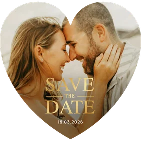 Save the Date fotokaart in hartvorm met gouden letters