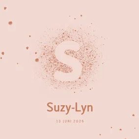 Simpel geboortekaartje met verfspetters en initiaal in roze