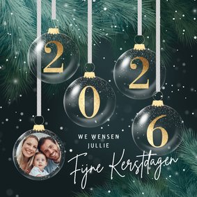 Stijlvolle kerstkaart 2026 kerstballen en foto