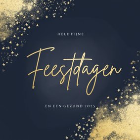 Stijlvolle kerstkaart gouden typo en sterren donkerblauw