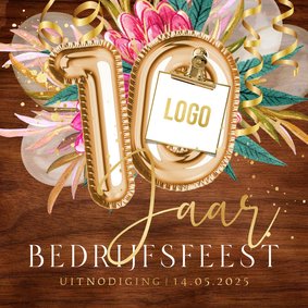 Stijlvolle uitnodiging bedrijfsfeest 10 jaar hout goud