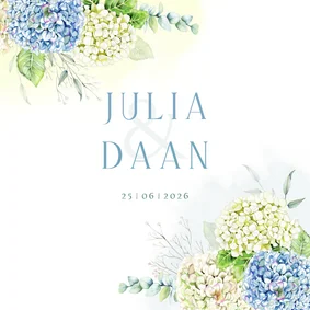 Trouwkaart hortensia's in blauw en wit
